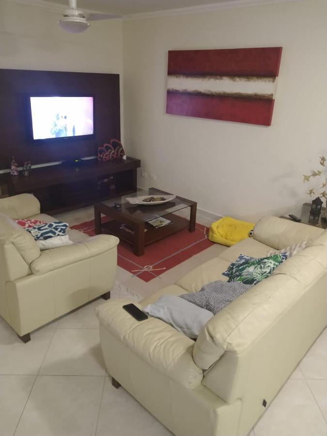 Apto Praia Grande Ubatuba Area Nobre Com Toda Comodidade Para Voce E Sua Familia ! Экстерьер фото